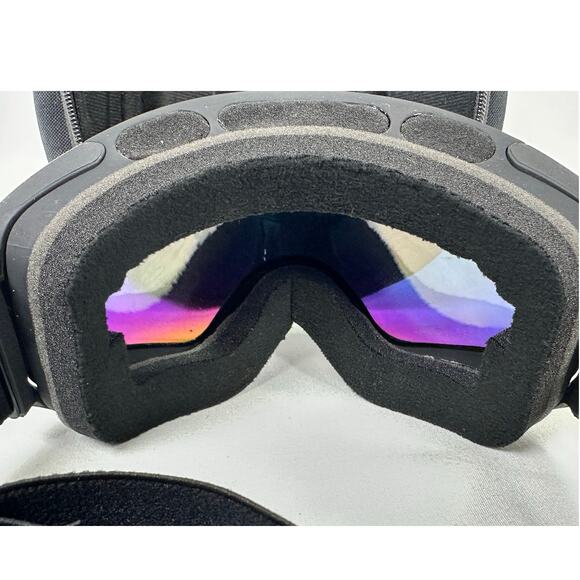 Vivint Ski Goggles with Hard Case/Extra Strap - Picture 3 of 8